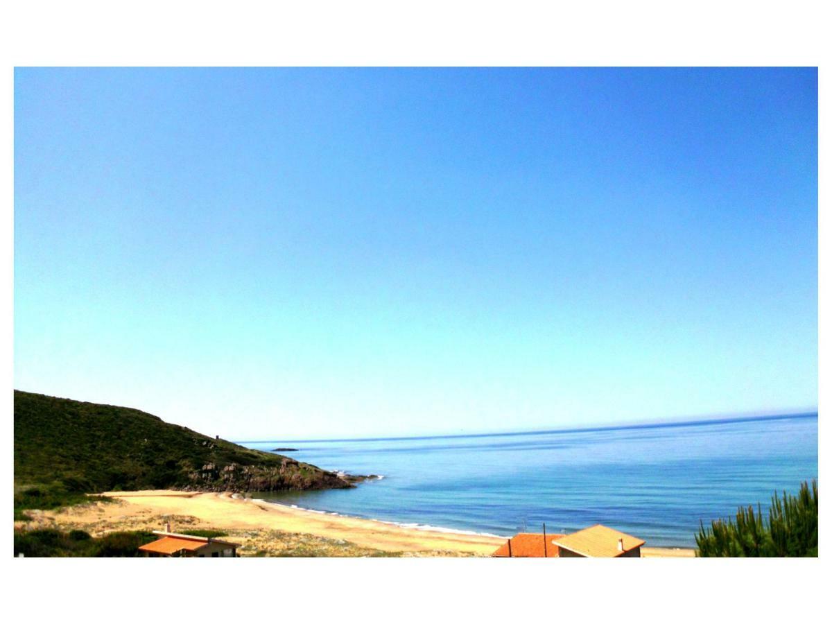 Villa Veranda Sulla Spiaggia Tresnuraghes Exterior foto